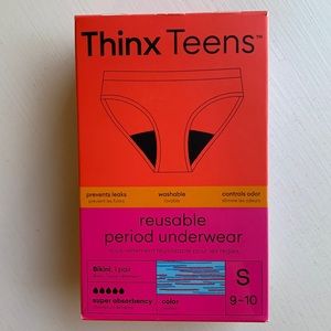 Period underwear size S (teens)